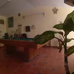 Room in Guest room - Padrinos Hostal La Paz Full House