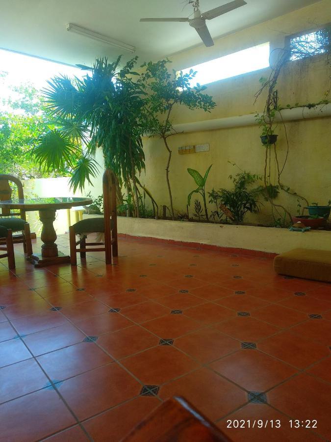In Guest - Padrinos Full House 3* La Paz