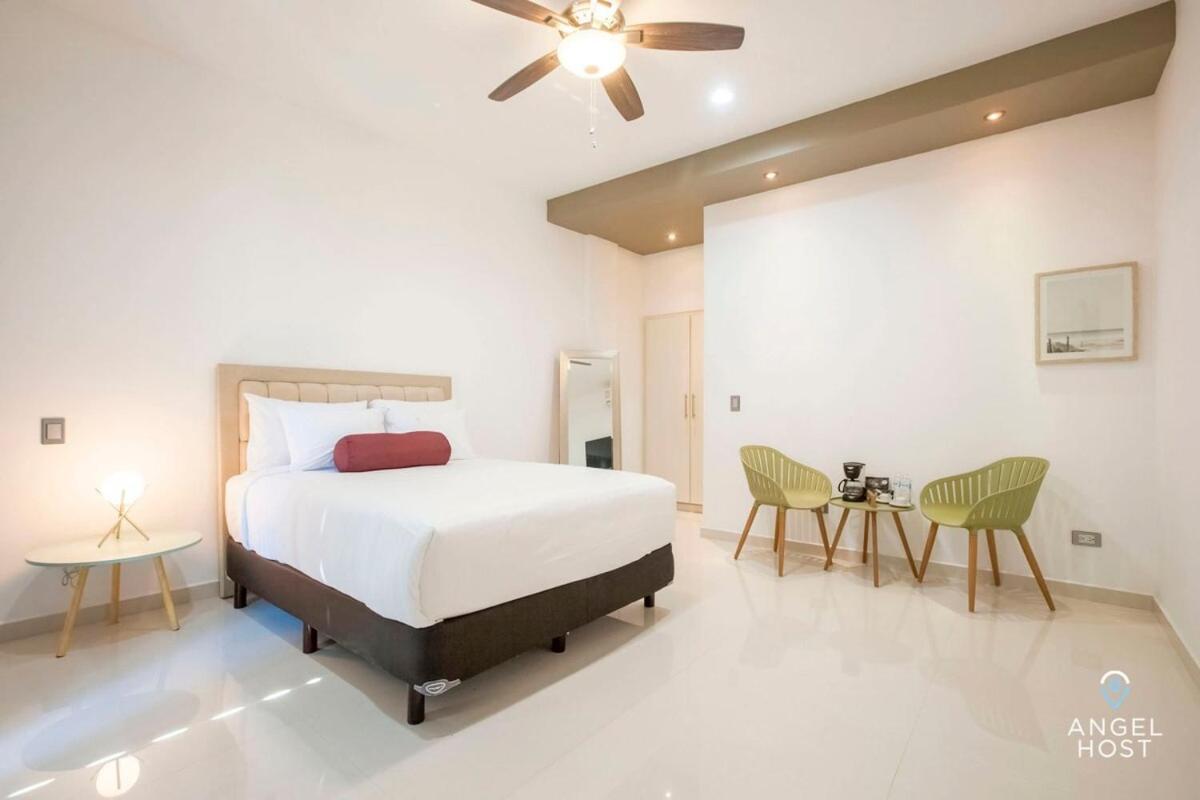 Inn Downtown With Pool Bbq And Near The Hotspots La Paz