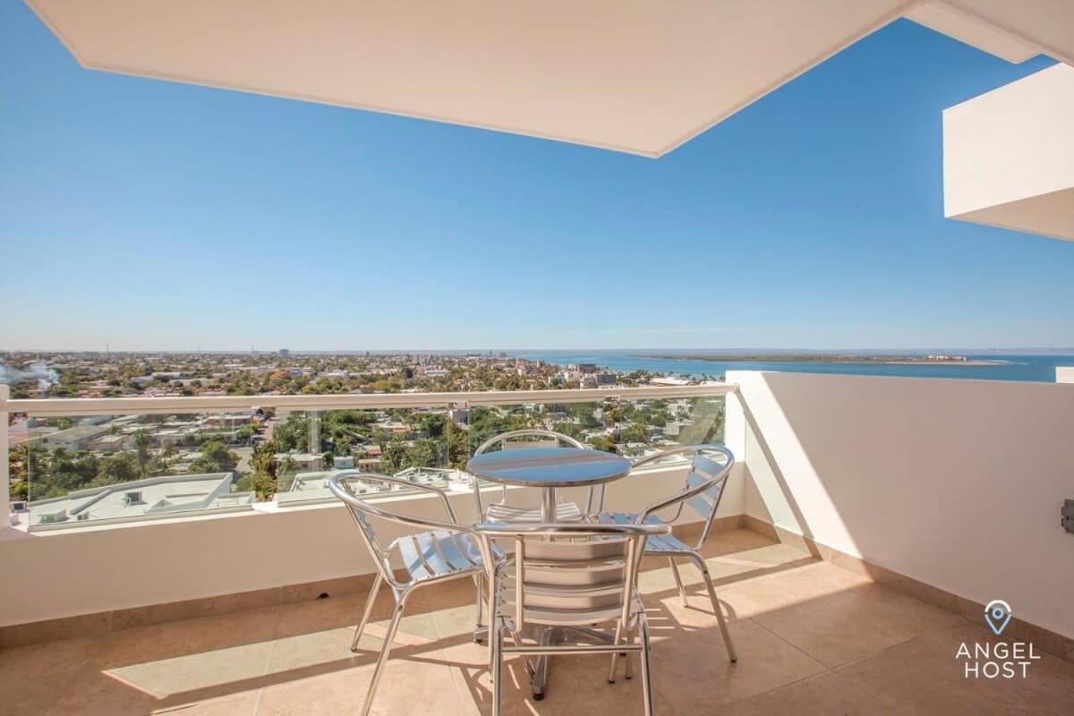 Сasa de vacaciones With Spectacular Ocean View & Pool Onsite *