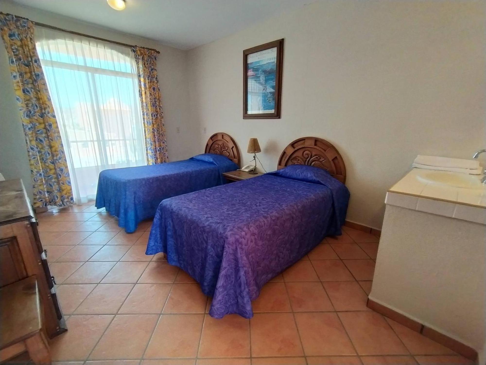 Motel Econo Cantamar