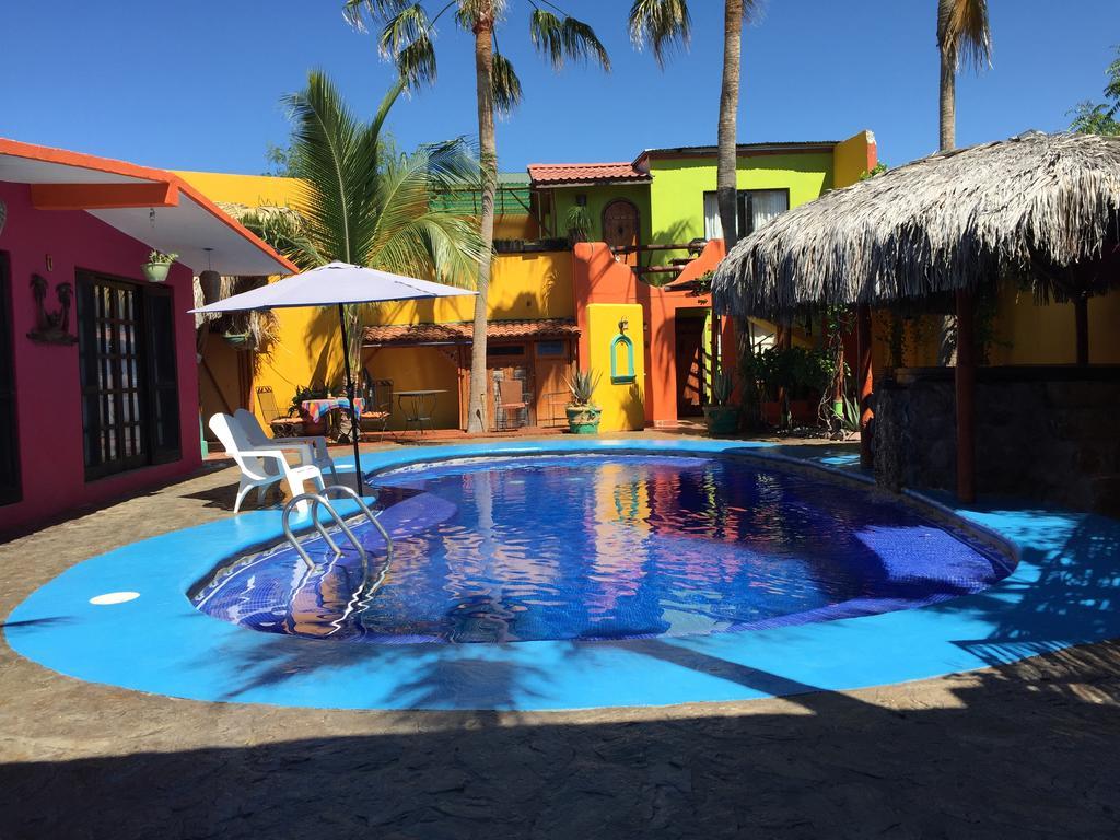 Pensión Leo's Baja Oasis La Paz