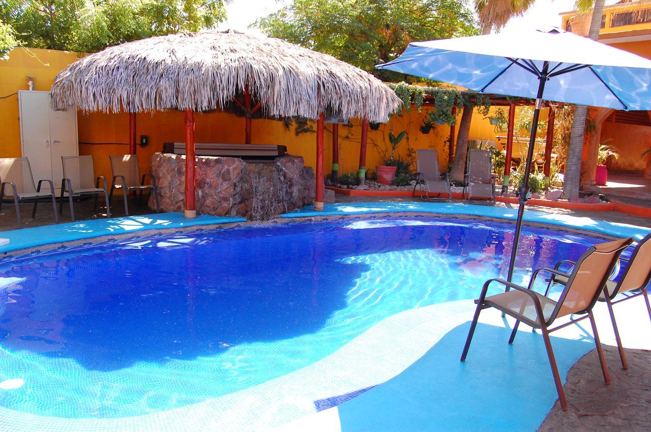Leo's Baja Oasis Pensión La Paz
