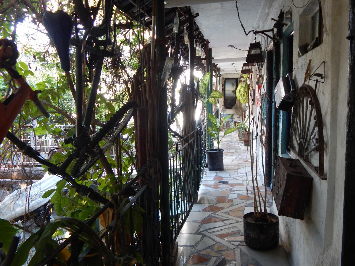Arte Y Museo Yeneka Hotel *