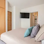 New Townhome With Private Patio, Parking & Pool Onsite