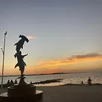 Habitacion #1 A Dos Cuadras Del Malecon