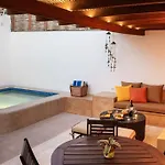 Costa Azul House