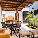 Costa Azul House