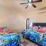Casa Kootenay Waterfront Bnb