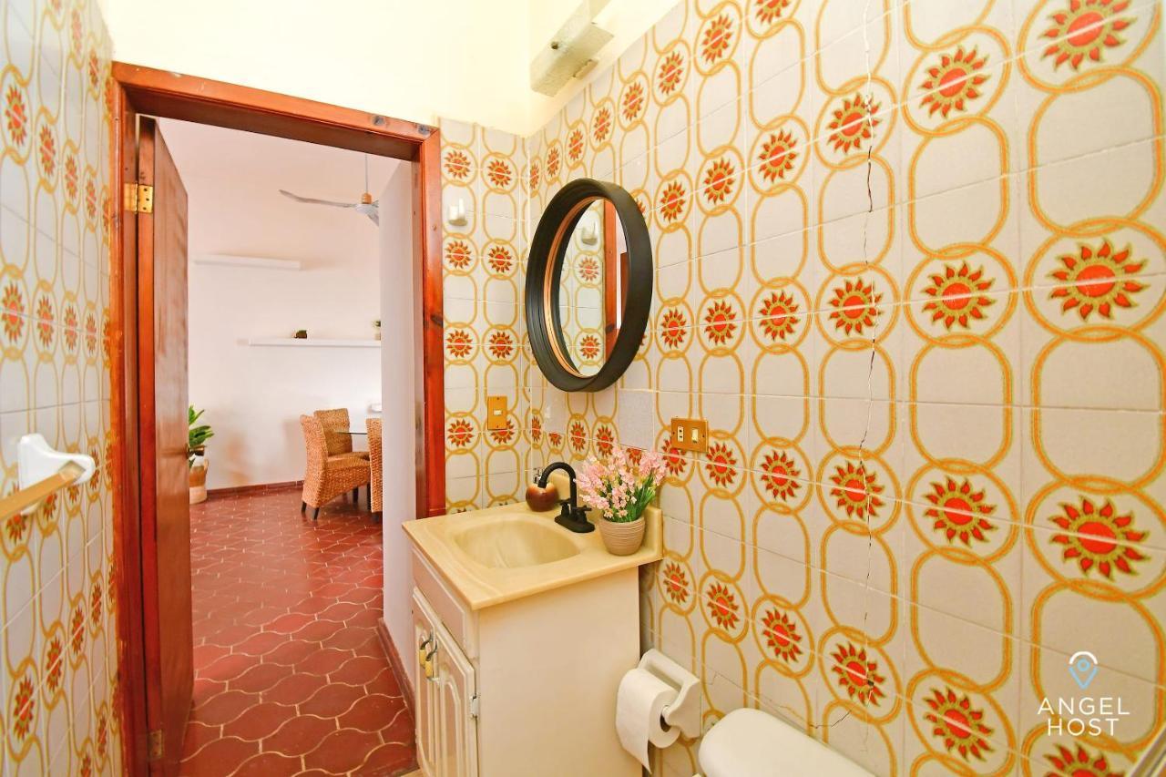 Colorful & Spacious Zen Apt 2 Blocks To The Beach Apartamento La Paz
