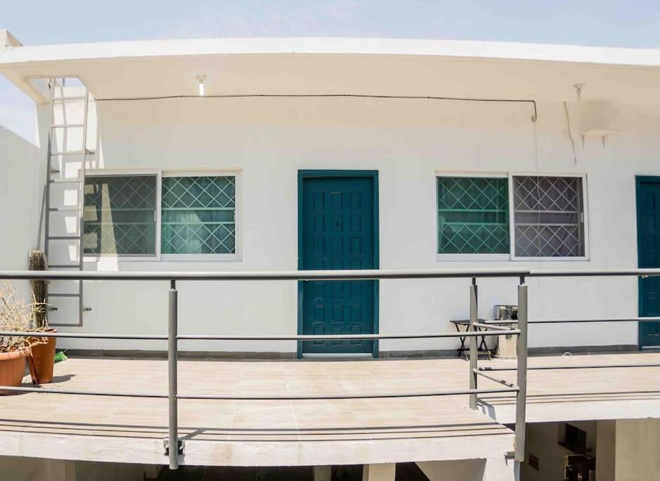 New Apt Super Cozy & Pet Friendly Close To Marina #3 Apartment