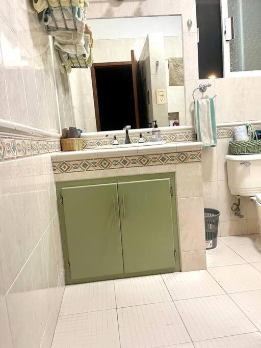 Large In Bay View Homestay *