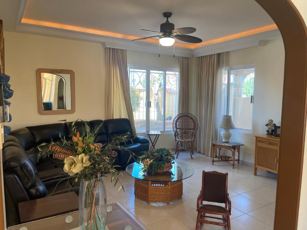 Homestay Large In Bay View La Paz