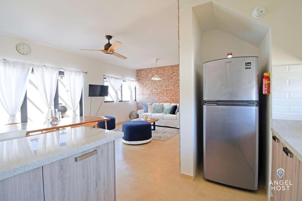 Holiday home Stylish Townhome With Pool, Patio, And Secure Parking *