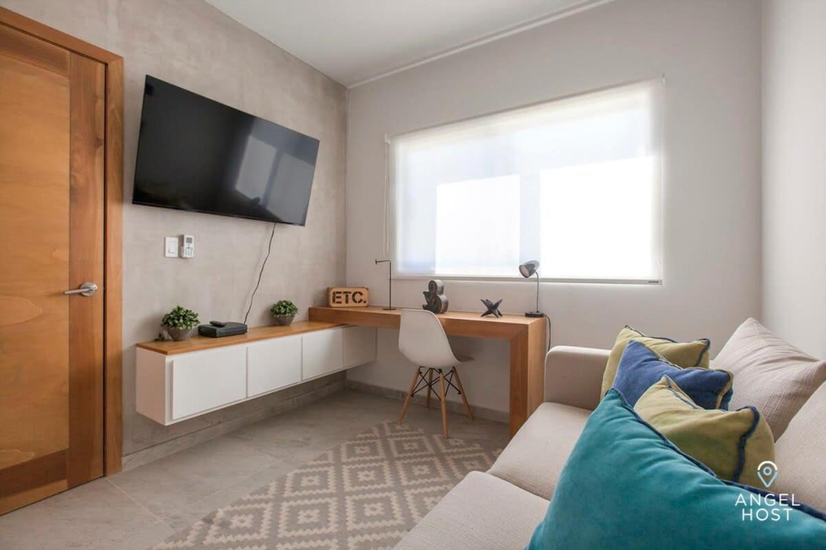 New Townhome With Private Patio, Parking & Pool Onsite Сasa de vacaciones *