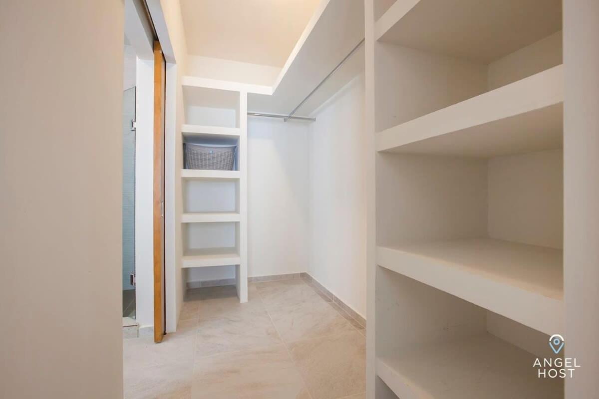 New Townhome With Private Patio, Parking & Pool Onsite * La Paz