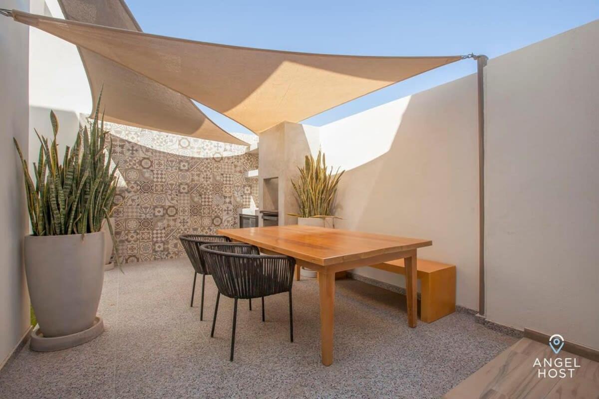 New Townhome With Private Patio, Parking & Pool Onsite Сasa de vacaciones La Paz