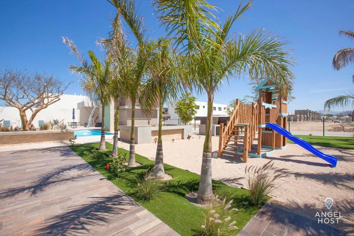New Townhome With Private Patio, Parking & Pool Onsite Сasa de vacaciones *