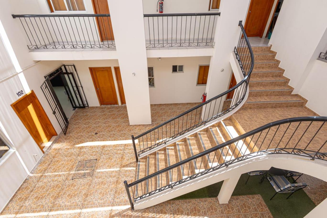 Hotel Salvatierra La Paz