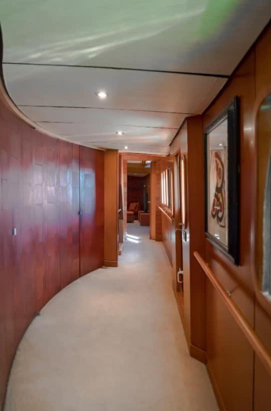 Luxury Yacht In Hotel en barco La Paz