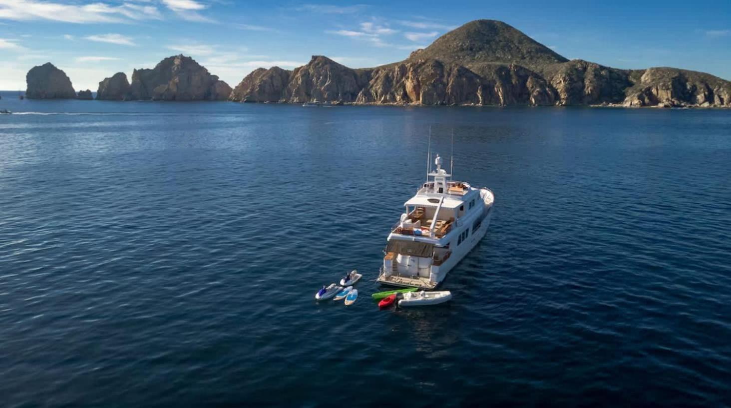 Luxury Yacht In * La Paz