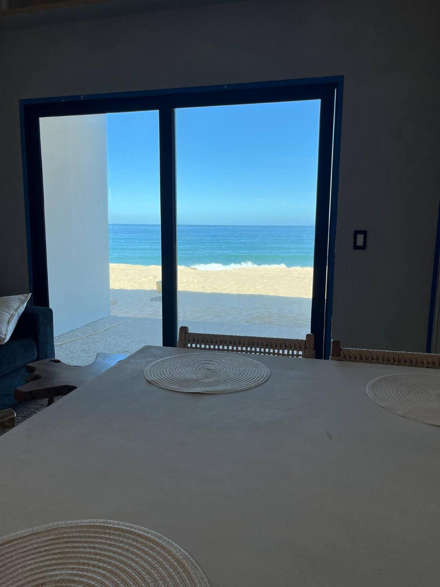 Beachfront With Jacuzzi Bahia Turquesa *