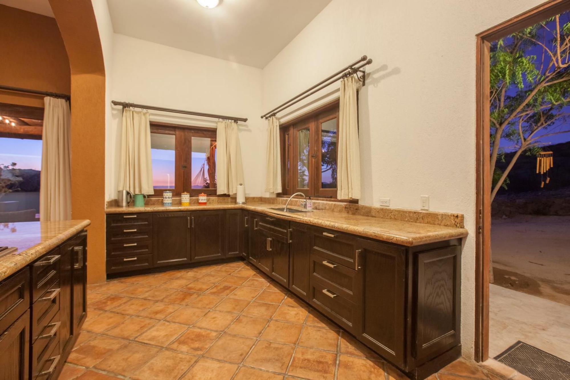 Rancho San Lorenzo - 2 Bedroom House In Authentic Ranch - Casa Bugambilias La Paz