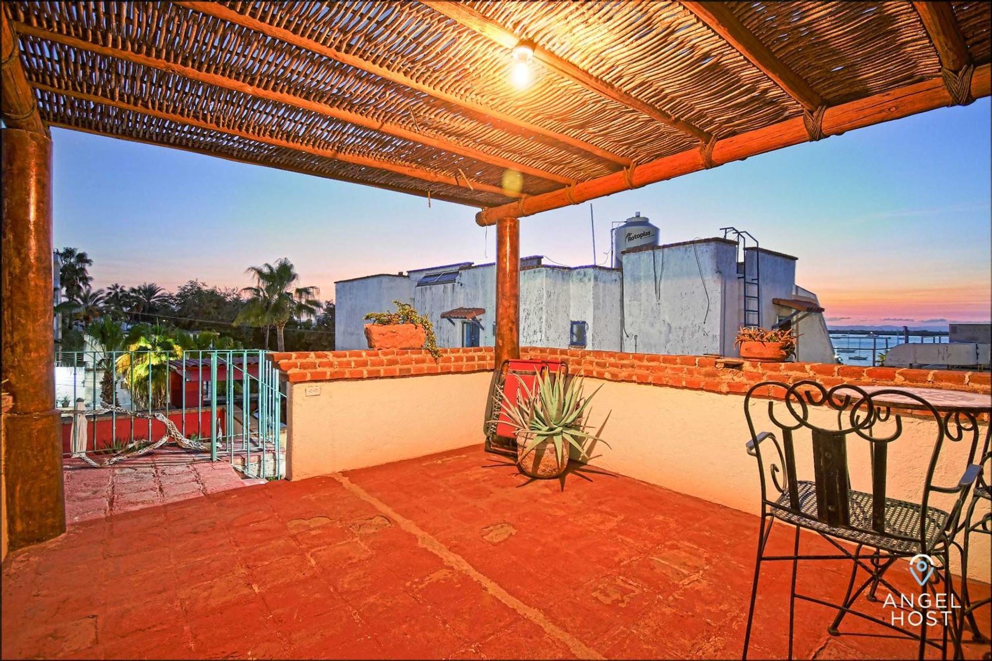 Apartamento Comfy Retreat And Walk To Malecon