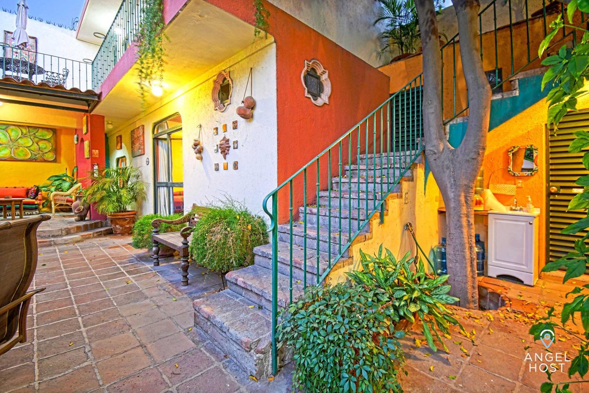 Apartamento Comfy Retreat And Walk To Malecon *