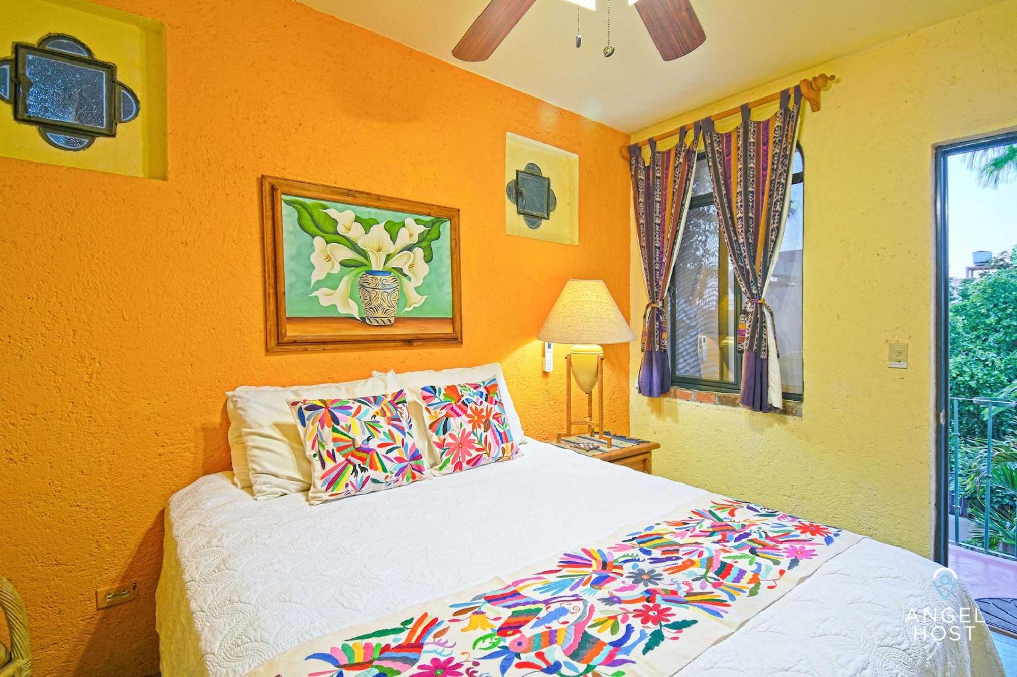 Comfy Retreat And Walk To Malecon Apartamento La Paz