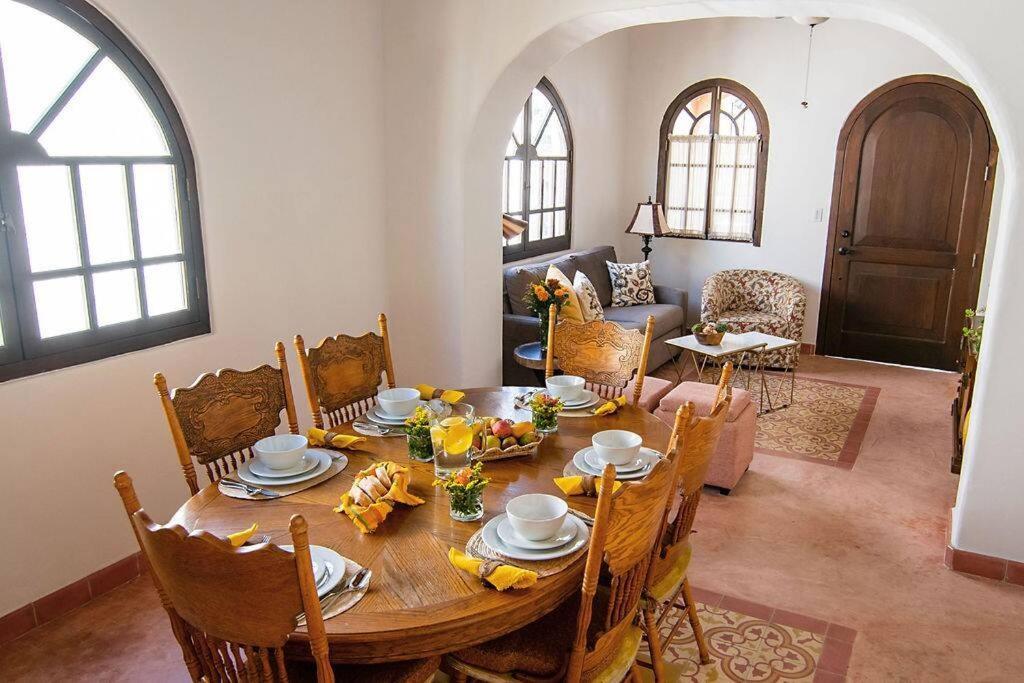 Costa Azul House *
