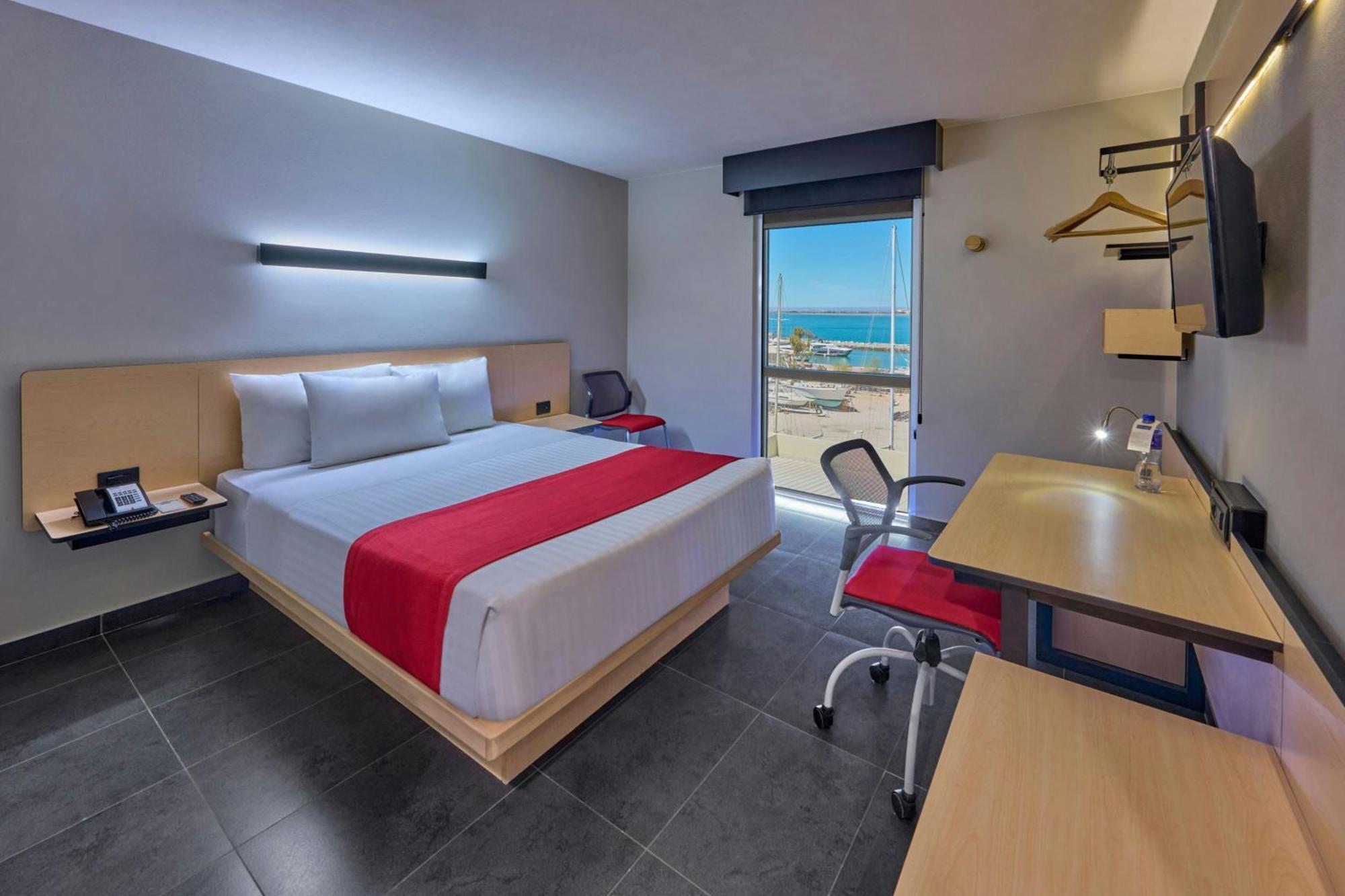 Express By Marriott 4* La Paz