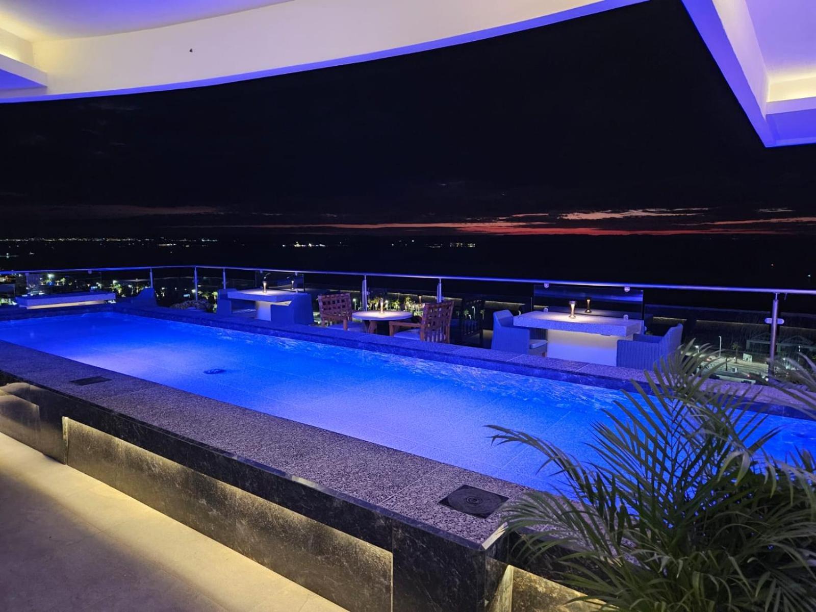 Hotel Hblue Malecon La Paz
