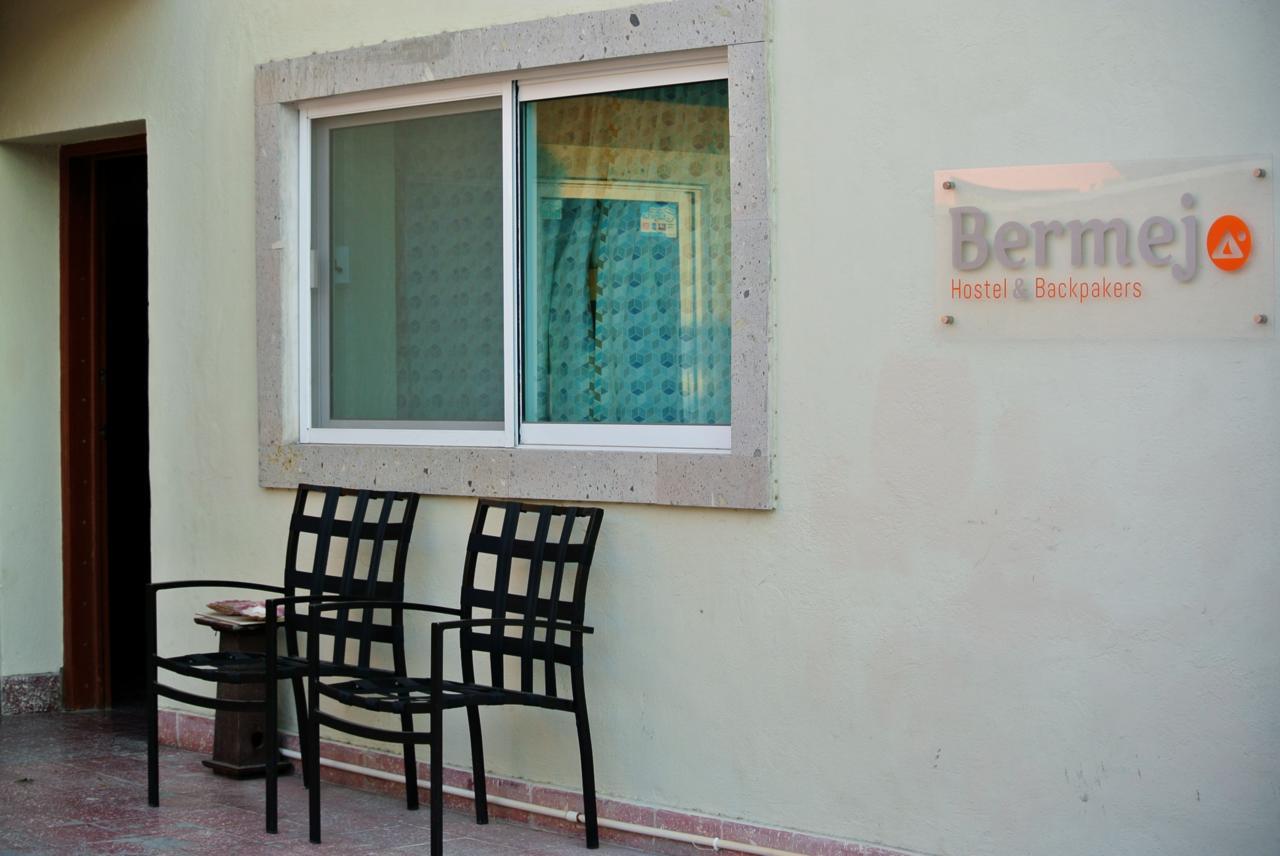 Hostel Bermejo & Backpackers (adults Only) *