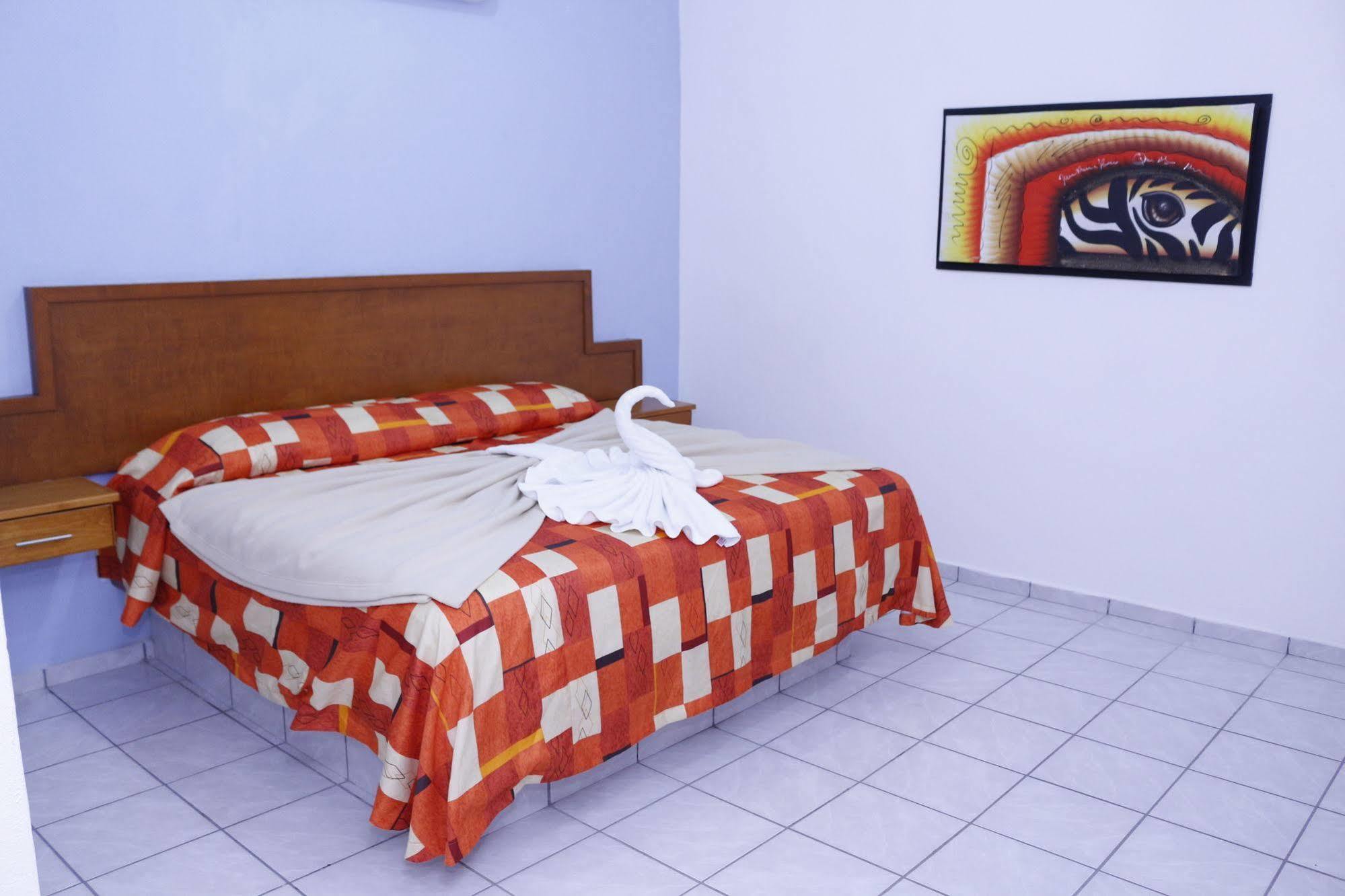 Salvatierra Hotel La Paz