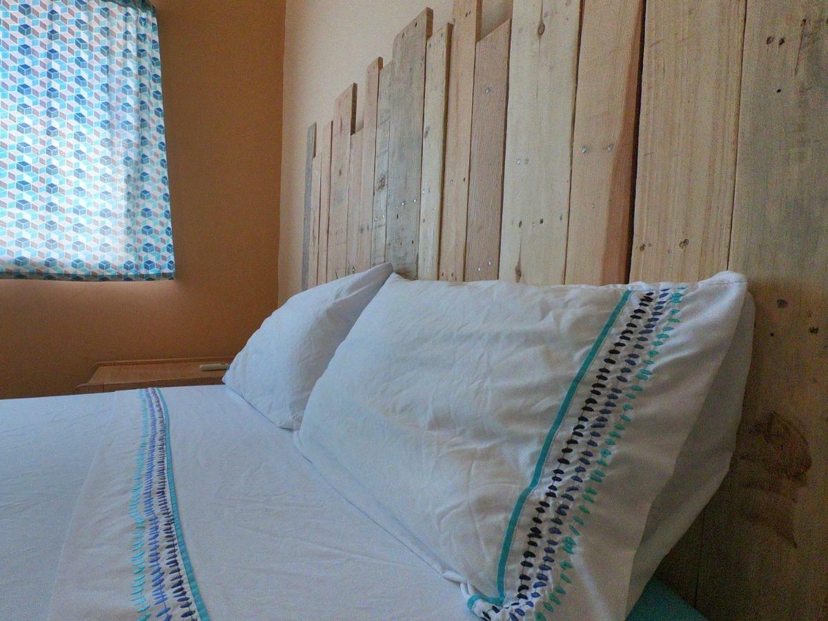 Bermejo & Backpackers (adults Only) La Paz